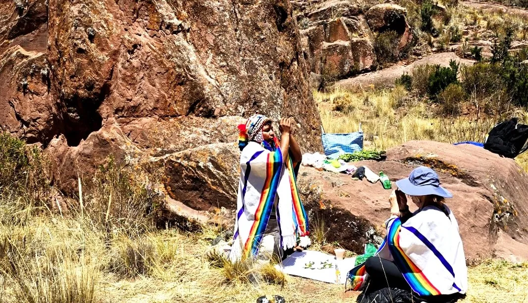 Tour a Aramu Muru con guía místico y ofrenda a la Pachamama - Tour al portal de Aramu Muru