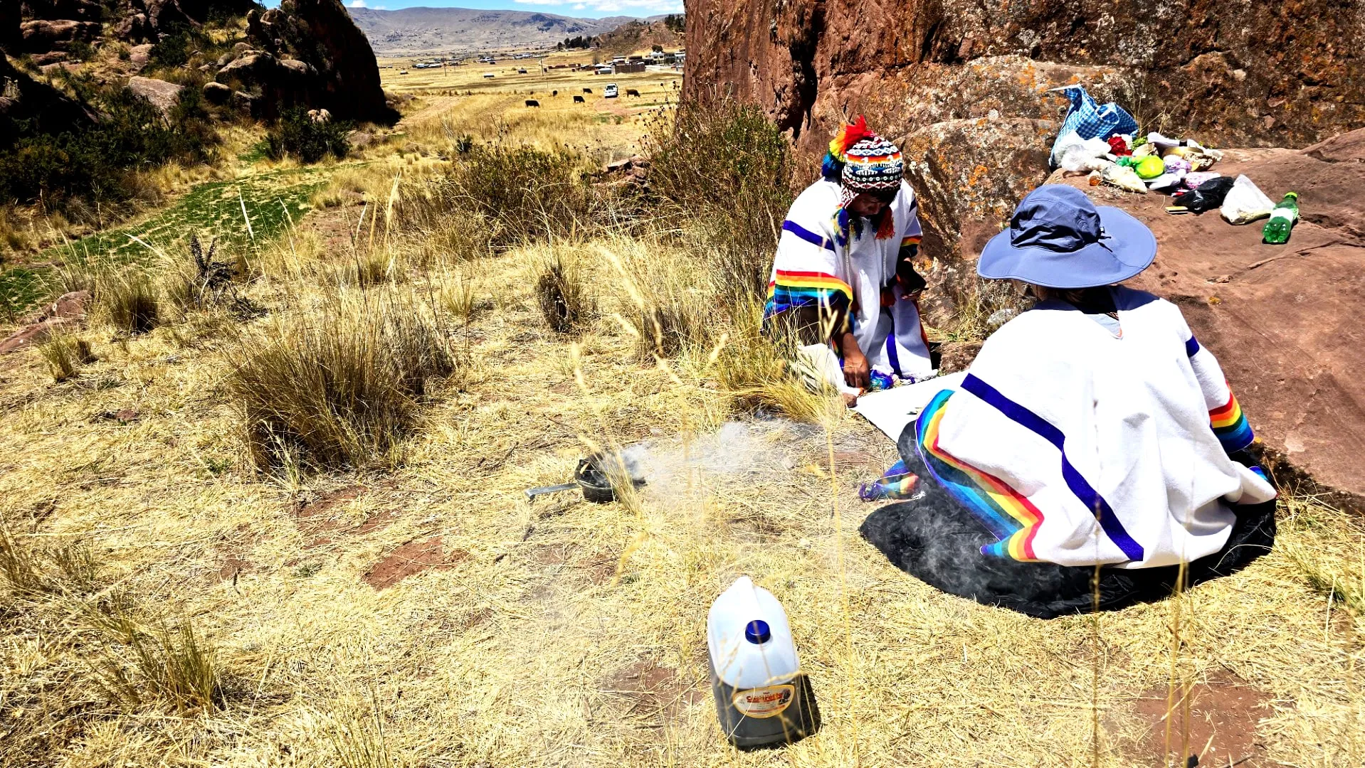 Tour a Aramu Muru con guía místico y ofrenda a la Pachamama - Tour al portal de Aramu Muru