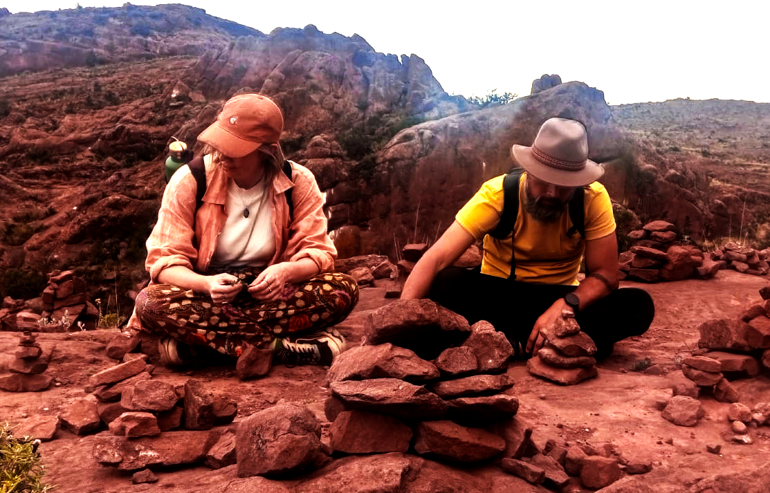 Tour a Aramu Muru con guía místico y ofrenda a la Pachamama - Tour al portal de Aramu Muru