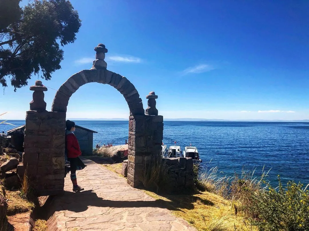 Tour Taquile, Uros and Luquina peninsula in 1 day - Tour to Luquina Chico, Taquile and Uros