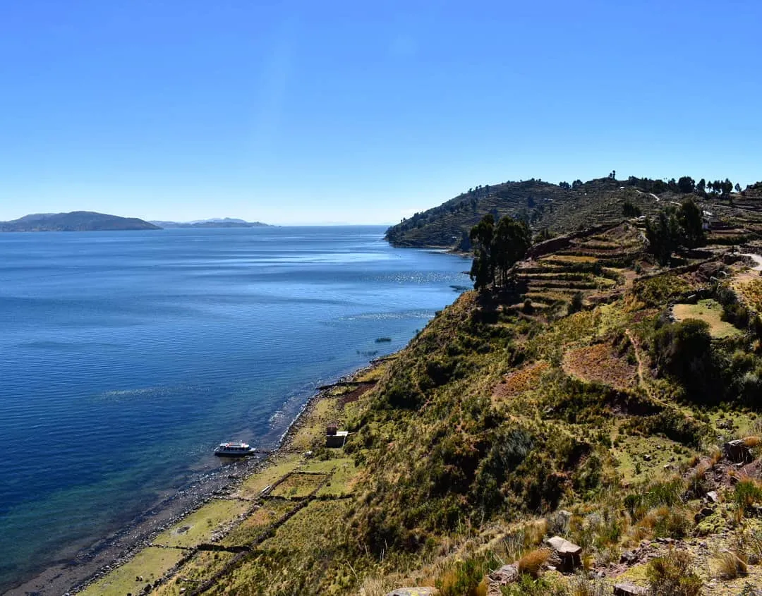 1 day tour to Uros and Taquile classic + private guide - TOUR UROS AND TAQUILE ISLAND, ON TITICACA (1 Day) Cheap option