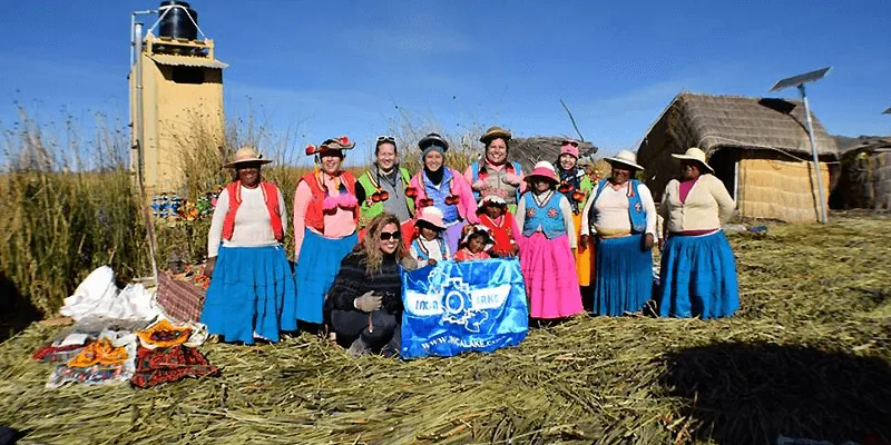 Group tour To Uros Floating Islands in 3h - Uros Floating Islands Tour | Tours to Uros in half Day.