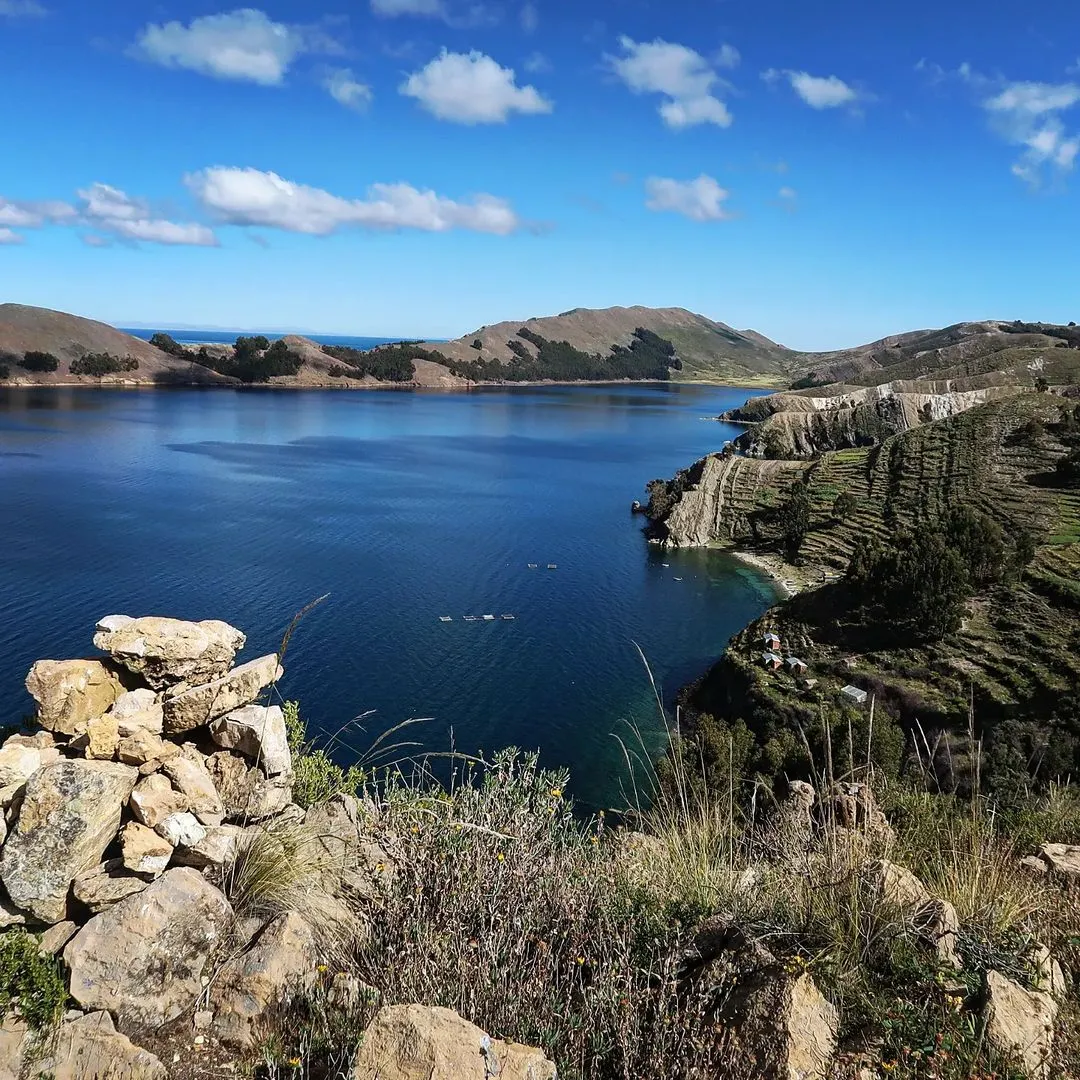 Sun island guided visit from Puno in 1 day - Full day tour to Sun Island from Puno