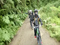 TOUR EN BICICLETA POR EL “CAMINO DE LA MUERTE” - Imagen 4